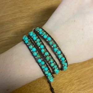 Adjustable turquoise bead bracelet